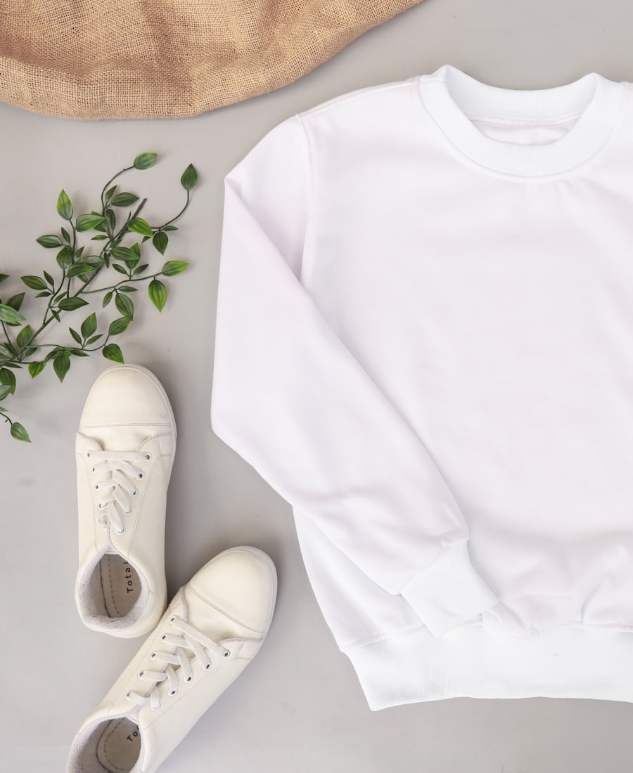 Linen shirt — fabric detail